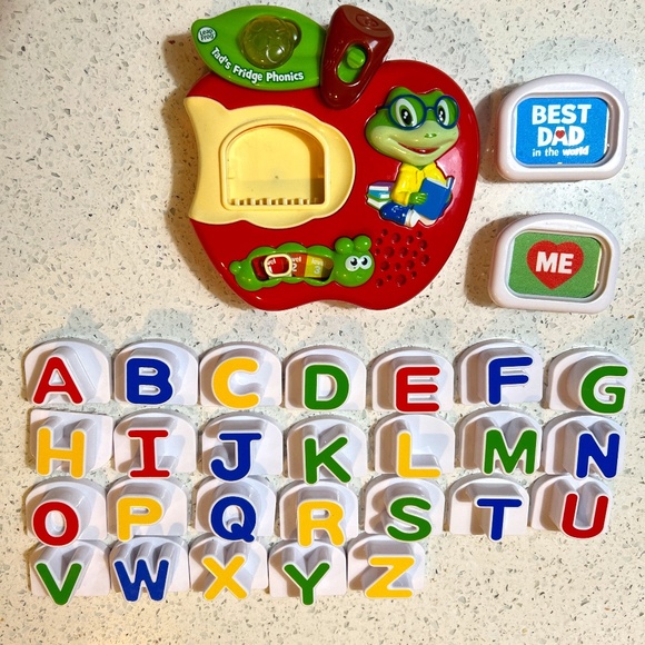 Tad’s Fridge Phonics by Leap Frog. Complete with 26 Letters and 3 Photo Frames. - Picture 1 of 6